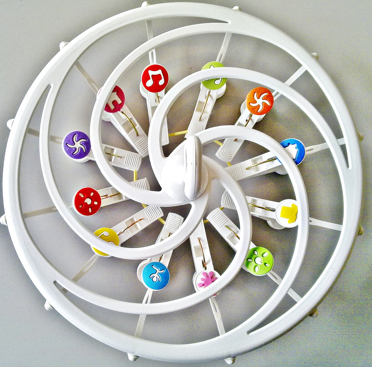 Varal Bailarina PrendMania Poly Play 12 Prendedores - Design Inovador Compacto